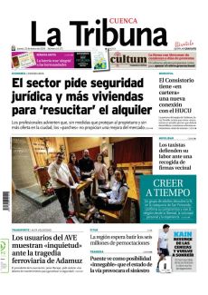 LOS TAXISTAS DEFIENDEN SU LABOR ANTE UNA RECOGIDA DE FIRMAS VECINAL